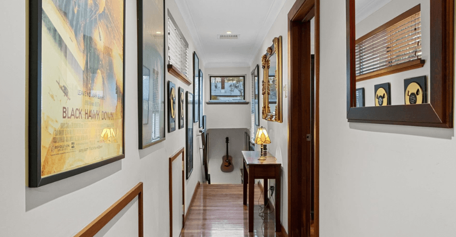 From Mount Lawley to Hollywood - high ceilings