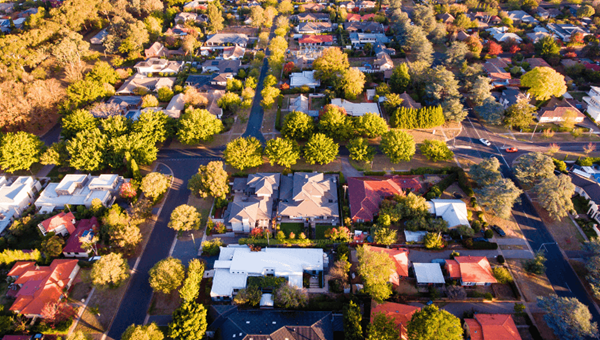 australian_suburbs_houses_aerial_shot_1078692401(1)