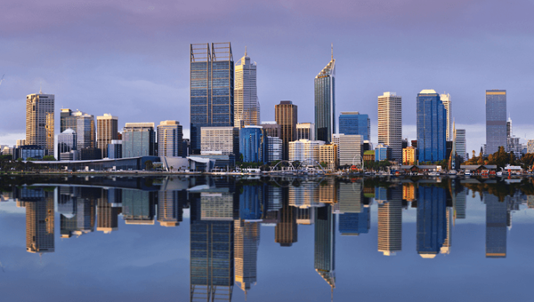 south_perth_ view_of_swan_river_590128733