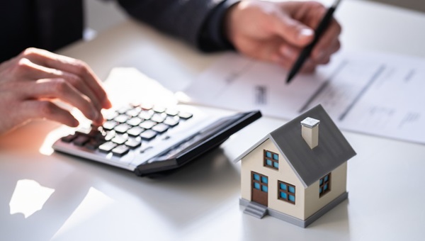 260730_public_investor_tax_tips